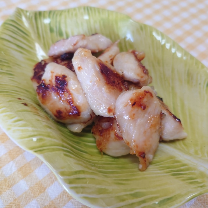 塩麹だけで美味しい!胸肉焼き